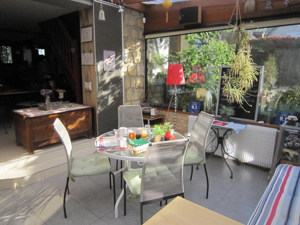 B&B 2 Zen Detente Coye-la-Foret Room photo