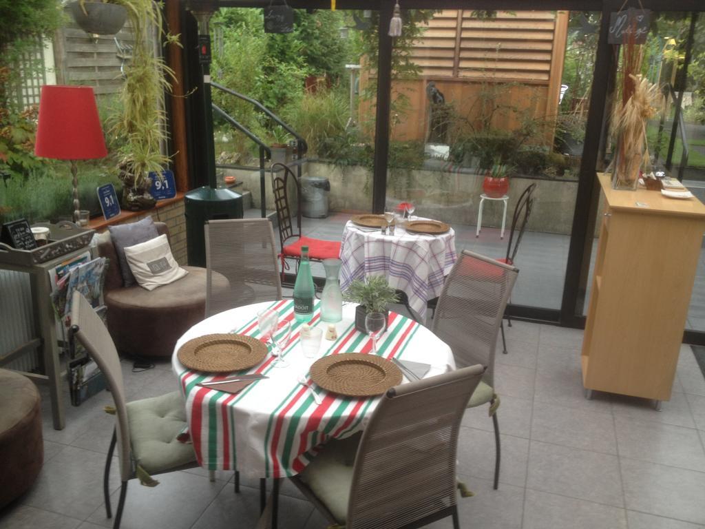 B&B 2 Zen Detente Coye-la-Foret Room photo